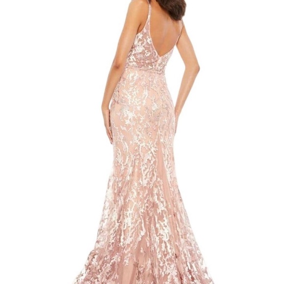 Mac Duggal beautiful gown sz 14 - Picture 6 of 12